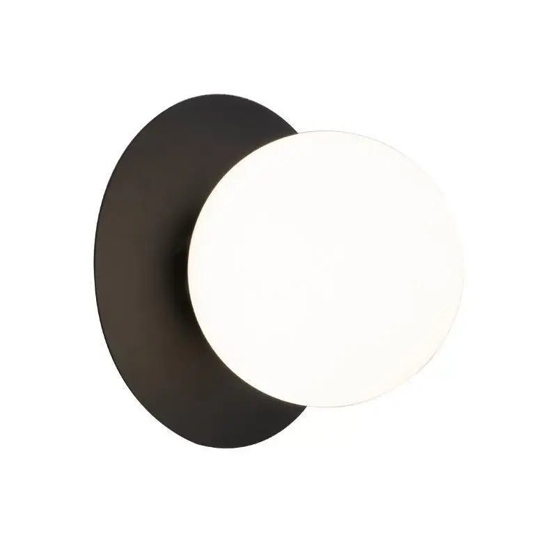 LUNA Brass Wall Light - meraki.