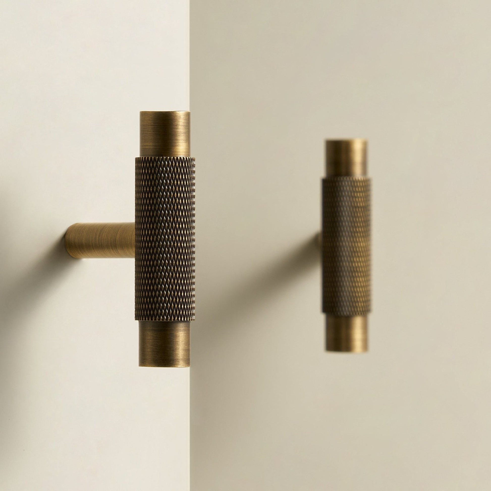 MORFI Solid Brass T - Bars - meraki.