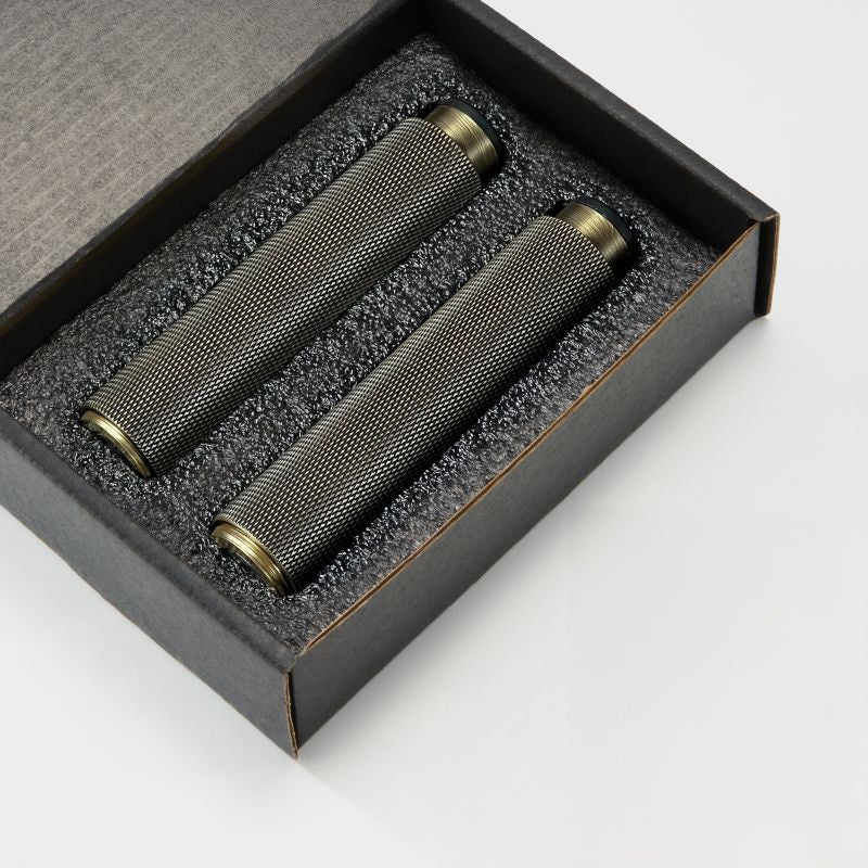 STEN Solid Brass Knurled Furniture Legs - meraki.