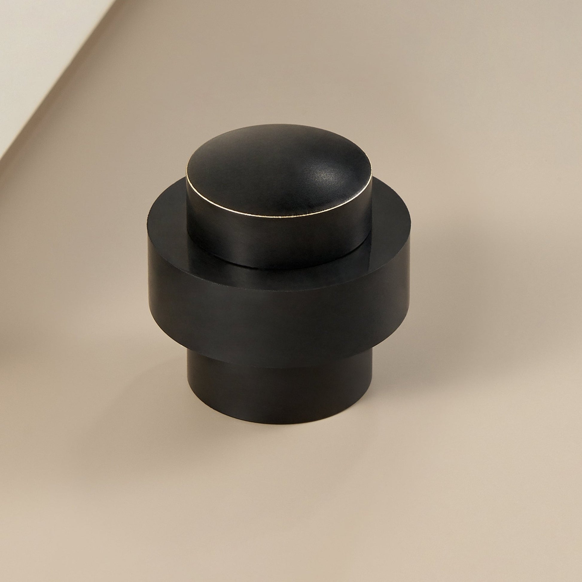 VORDA Solid Brass Door Stop - meraki.