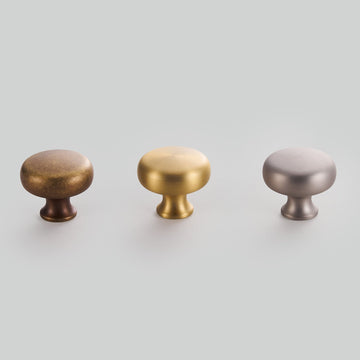 HIGHGATE Solid brass Knobs - meraki.