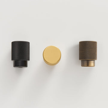 JAROD Solid Brass Knurled Knob - meraki.