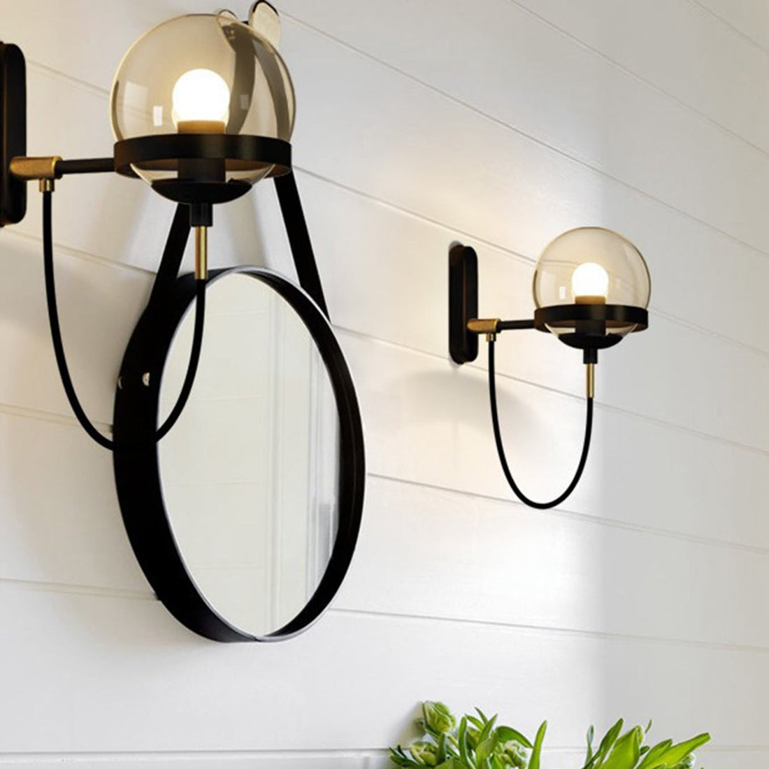 PLEN Wall Light