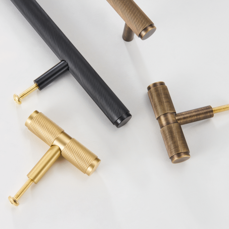 Barre en T en laiton massif MAURITZ