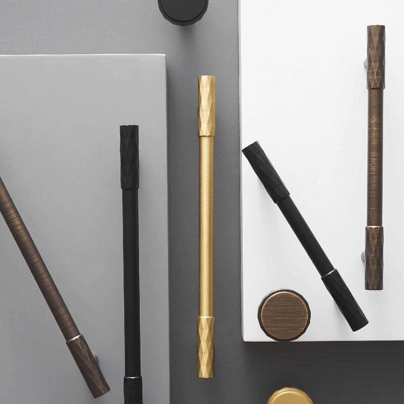 ADAMAS Griffe aus massivem Messing