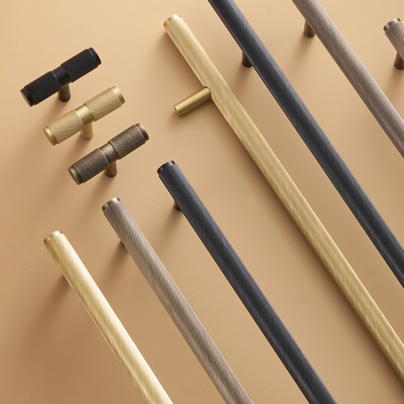 Barre en T en laiton massif MAURITZ