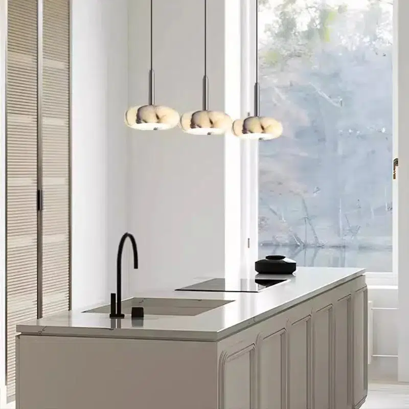 MARMO Pebble Pendant