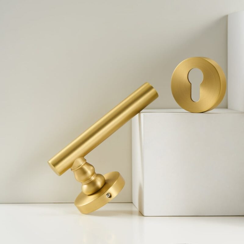 NOVUS Massiv-Messing-Türgriffe & Schloss-Set