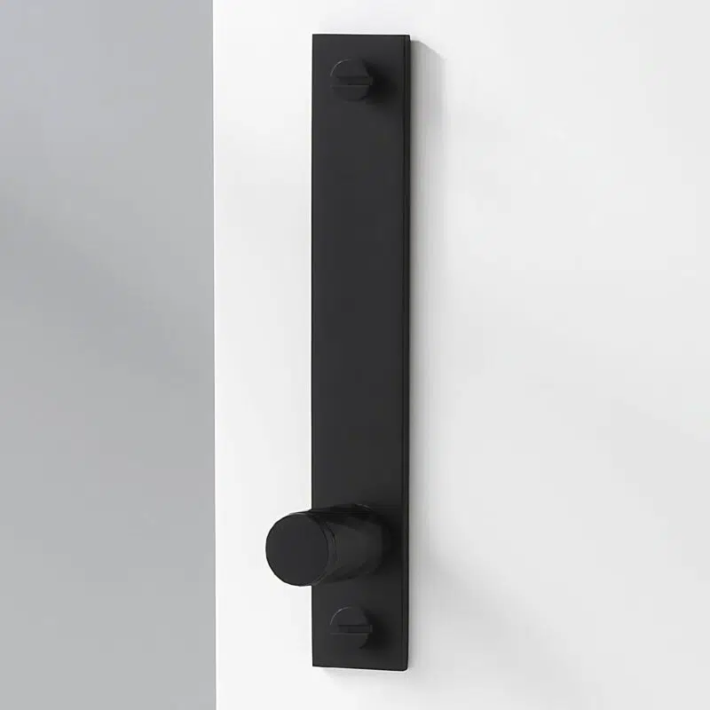 Maniglie ADAMAS in ottone massiccio con placche 5 ADAMAS Maniglie in ottone massiccio con piastrine