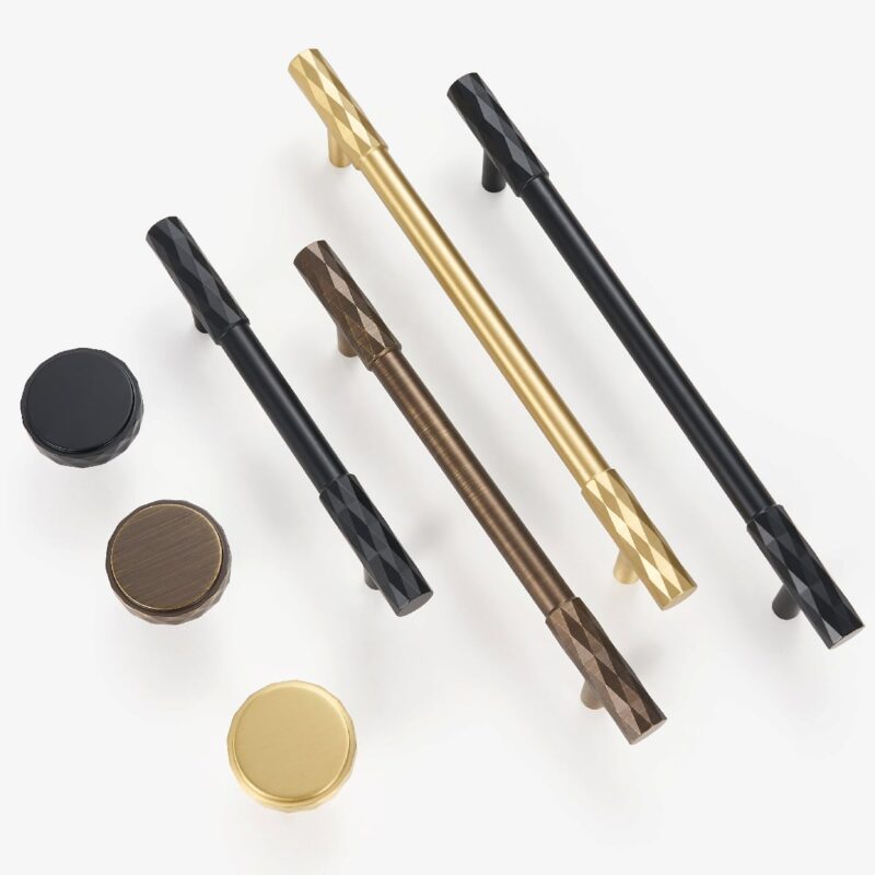 Pomos de latón macizo ADAMAS