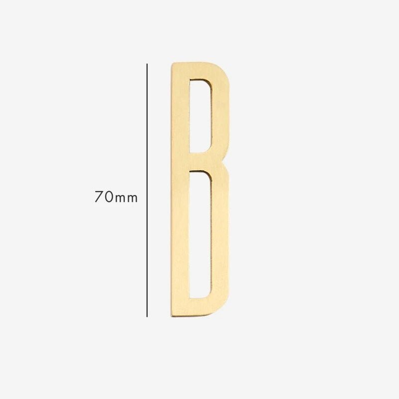 AMYTHUS Lettere in ottone massiccio satinato