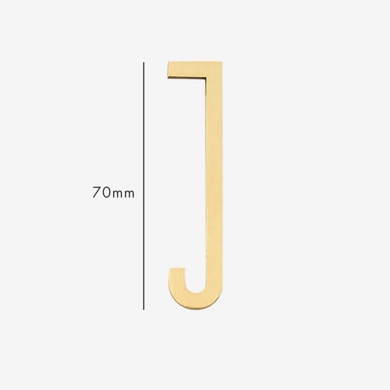 AMYTHUS Lettere in ottone massiccio satinato