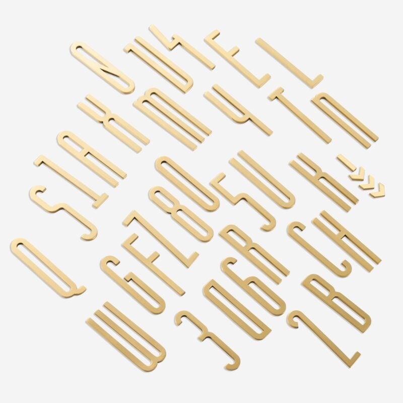 AMYTHUS Satijn massief messing cijfers