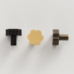 ARA Pomo de latón macizo