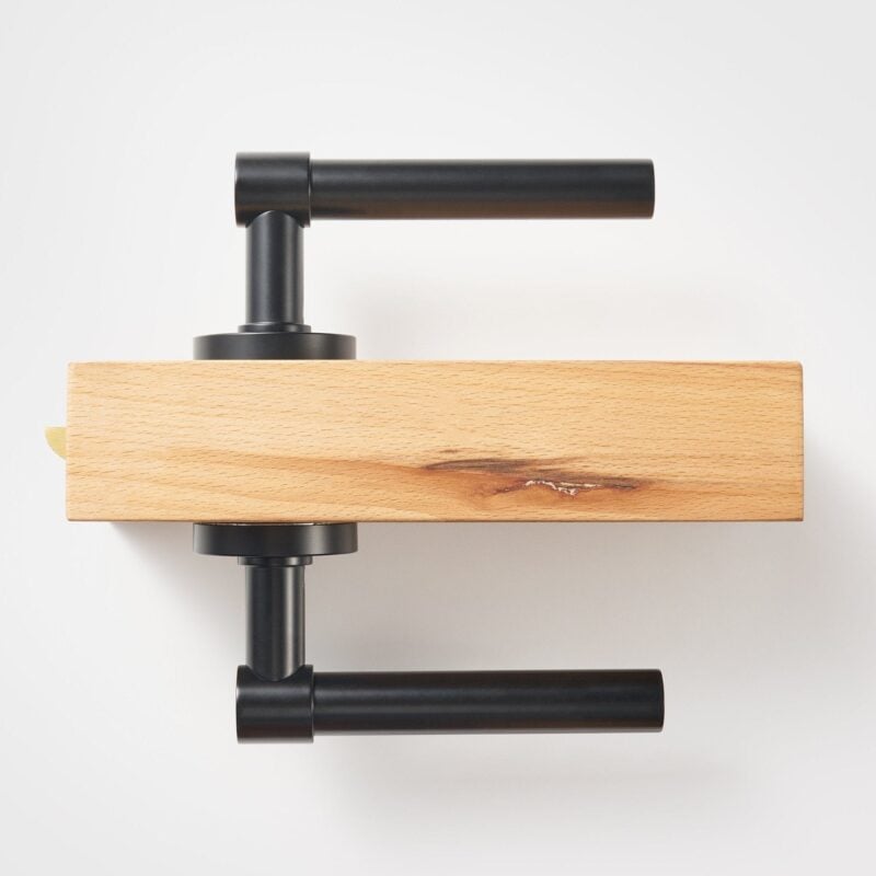 ARIS Manilla de latón macizo