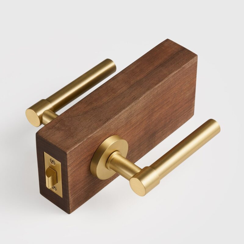 ARIS Manilla de latón macizo