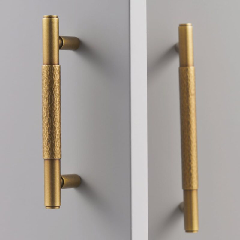 Tiradores de latón macizo AURUM