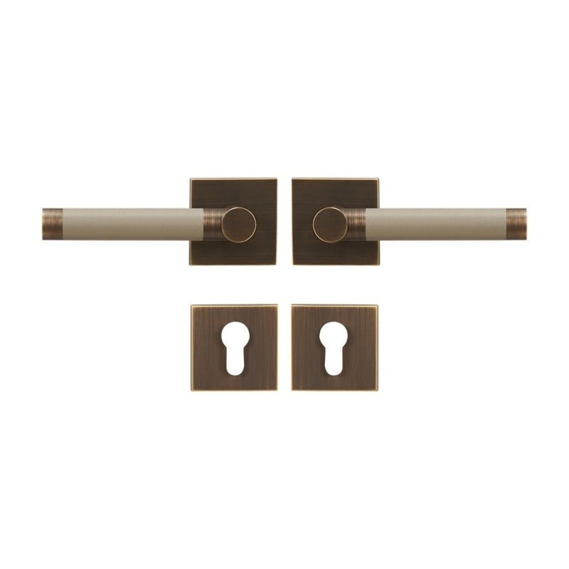 BEETHAM Messing & Lederen deurkrukken - carré-rozet