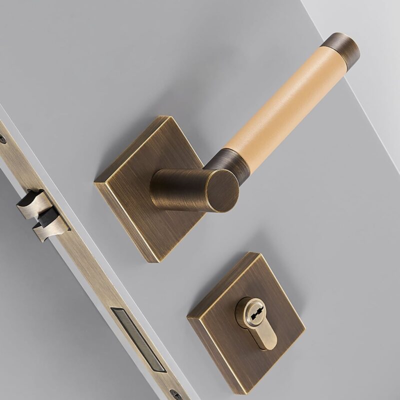 BEETHAM Messing & Lederen deurkrukken - carré-rozet