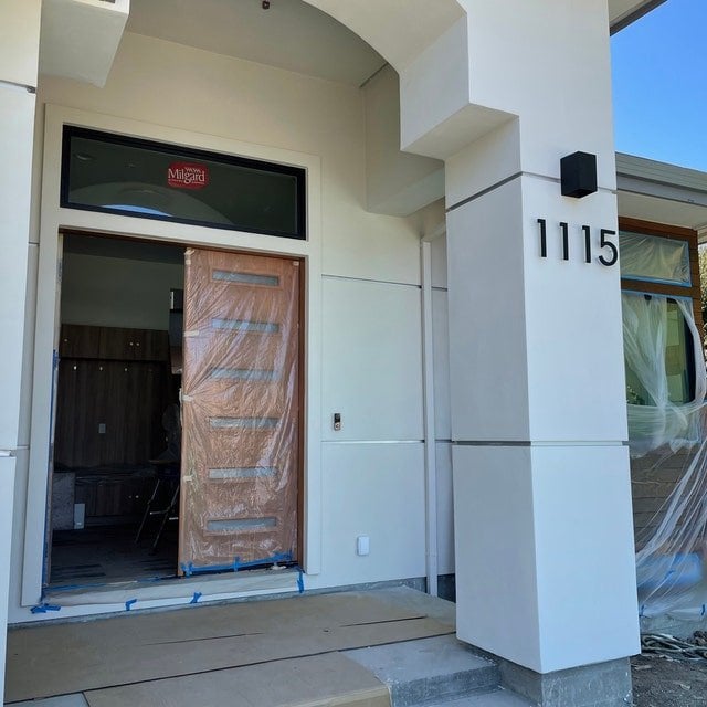 BROOKFIELD Matte Black Floating House Number Sign