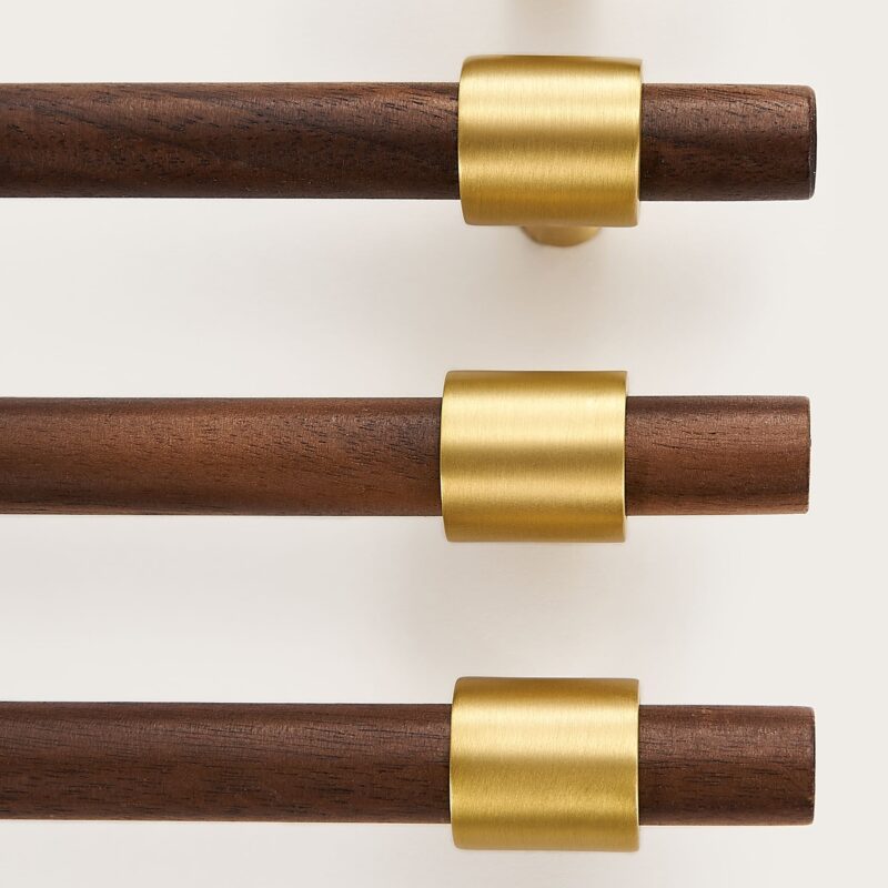 CIRCA Nussbaum & Massivmessing Griffe