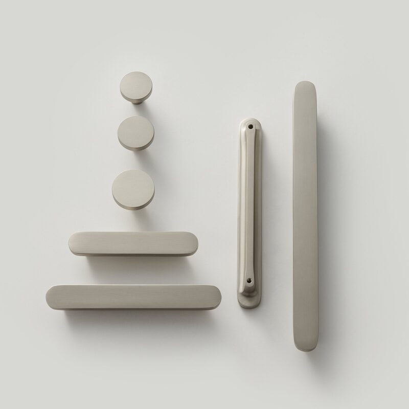 COMMET Solid Brass Handle