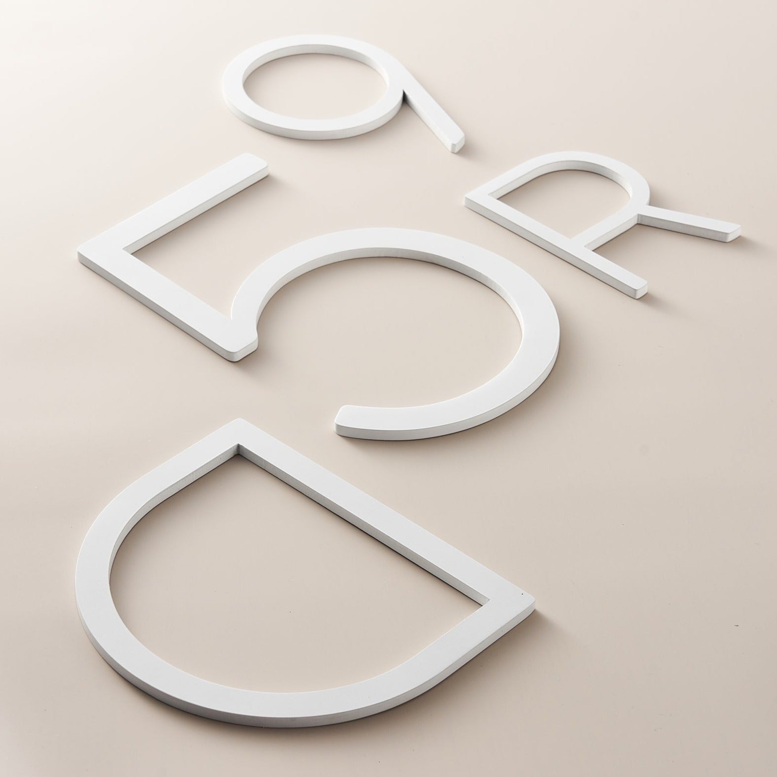 Personnages EZRA en blanc