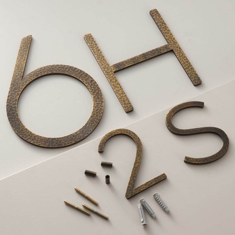 EZRA Numeri in ottone anticato martellato