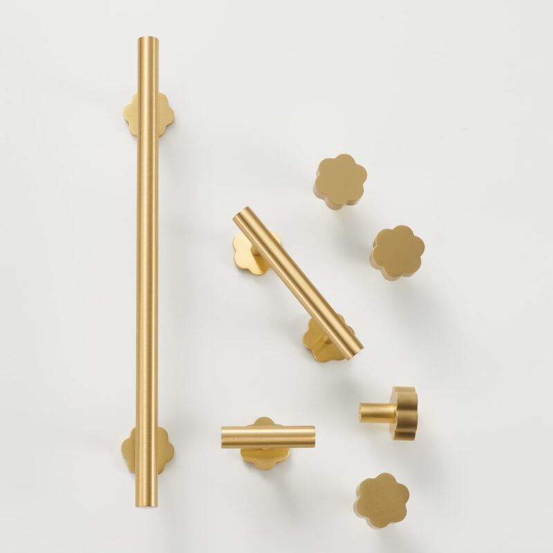 Plaque arrière en laiton massif FLORE