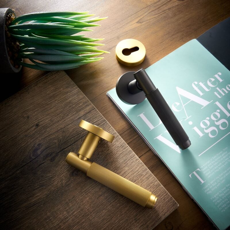 GOTHAM Türgriffe und Schlossgarnitur