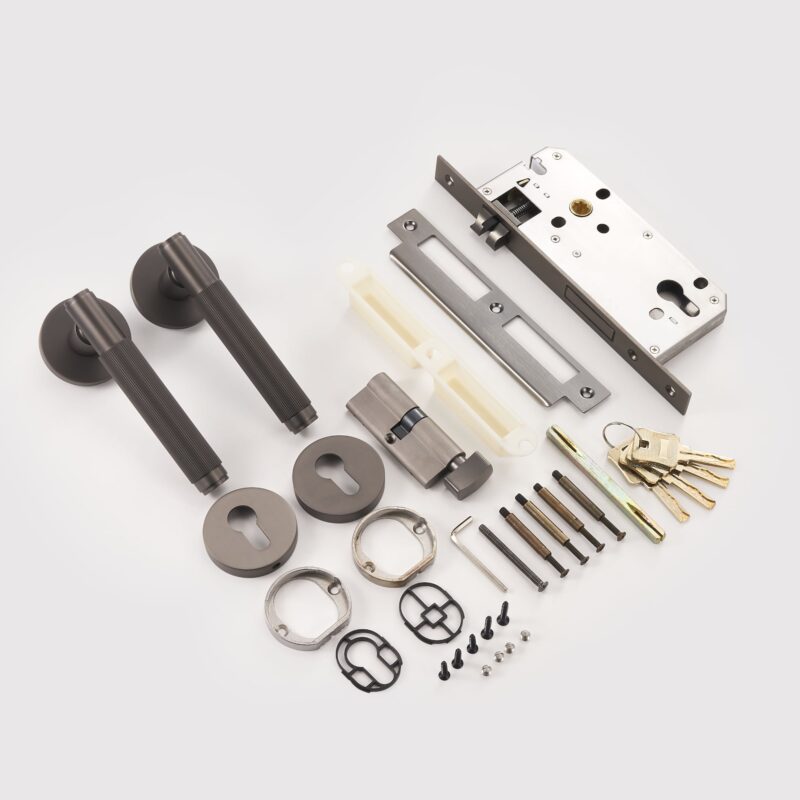 GOTHAM Türgriffe und Schlossgarnitur