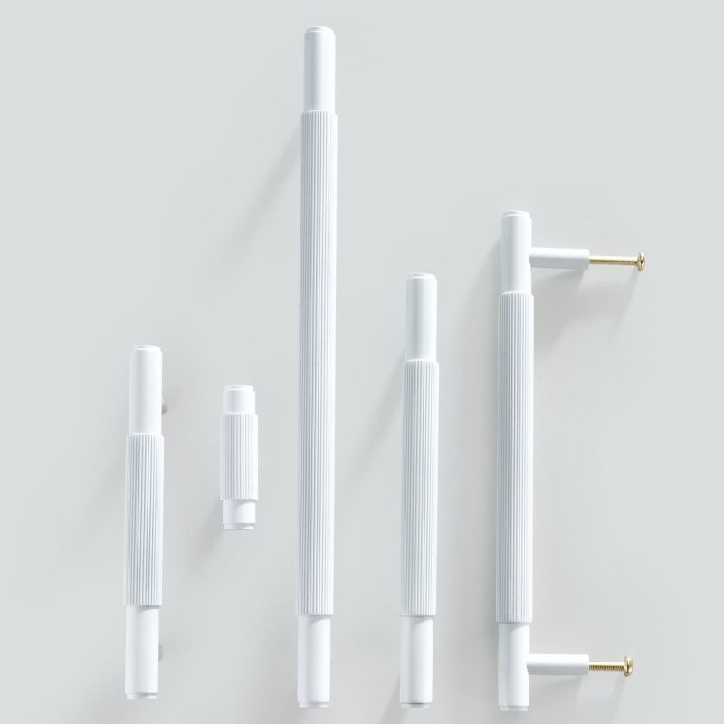 GOTHAM Tiradores de latón macizo