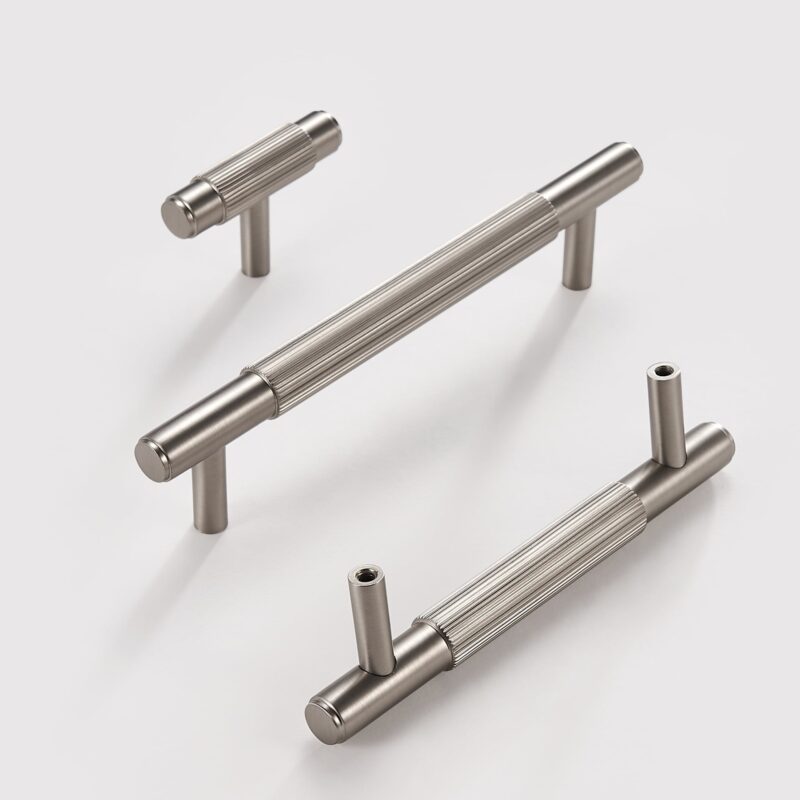 GOTHAM Tiradores de latón macizo