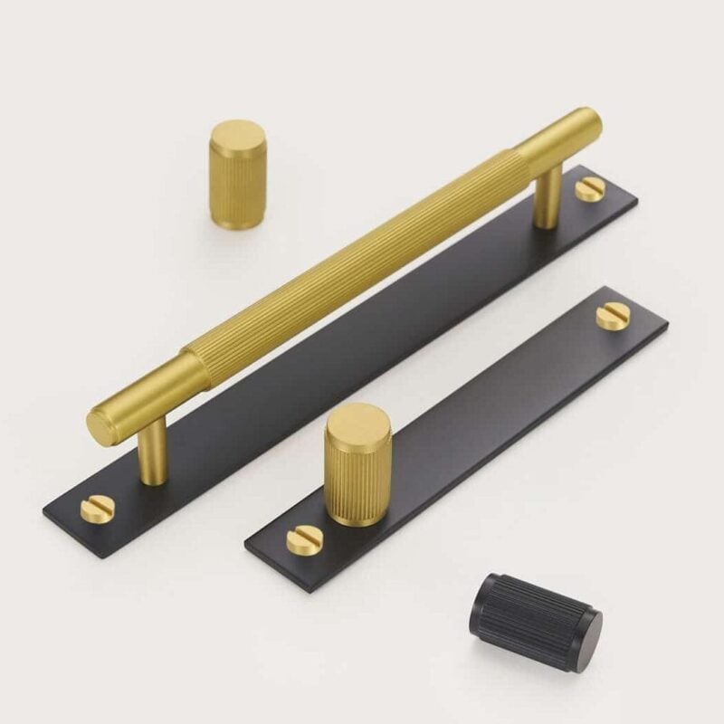 GOTHAM Boutons en laiton massif