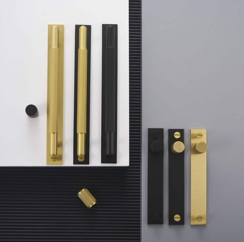 GOTHAM Boutons en laiton massif