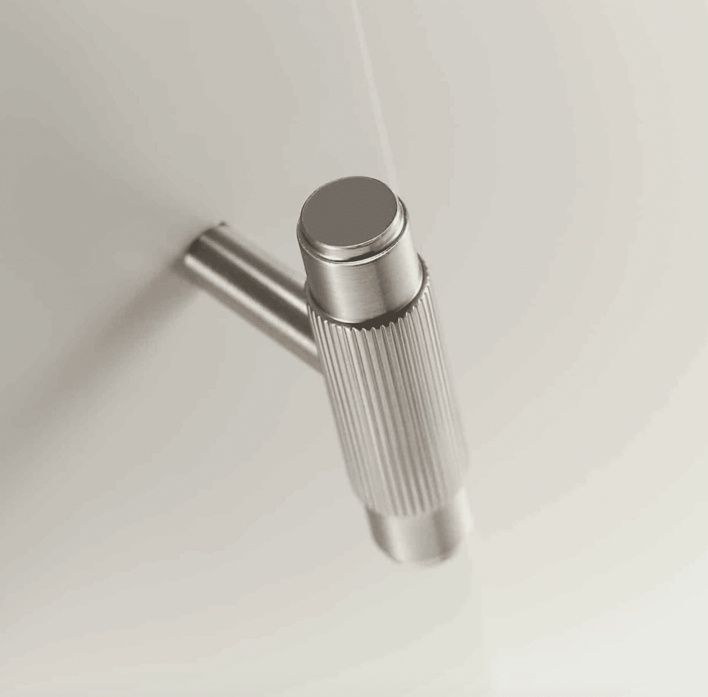 Barre a T in ottone massiccio GOTHAM