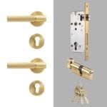 Juego de manillería y cerradura LEVVA