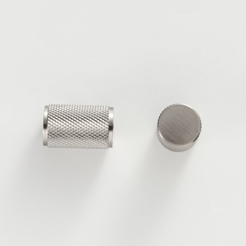 Pomo moleteado de latón HART