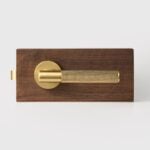 Maniglia per porta in ottone massiccio HART