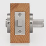 Maniglia per porta in ottone massiccio HART