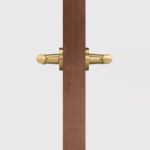 Maniglia per porta in ottone massiccio HART