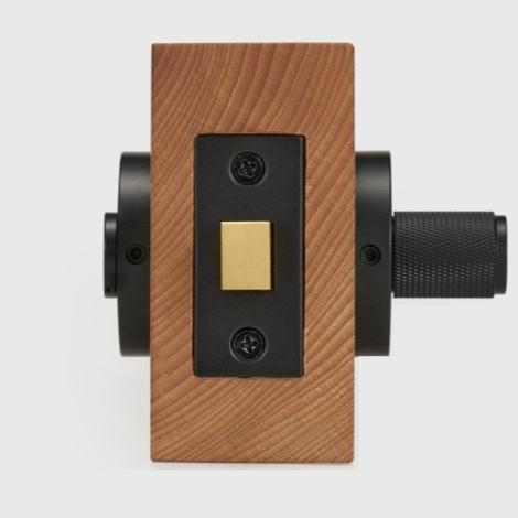 Maniglia per porta in ottone massiccio HART