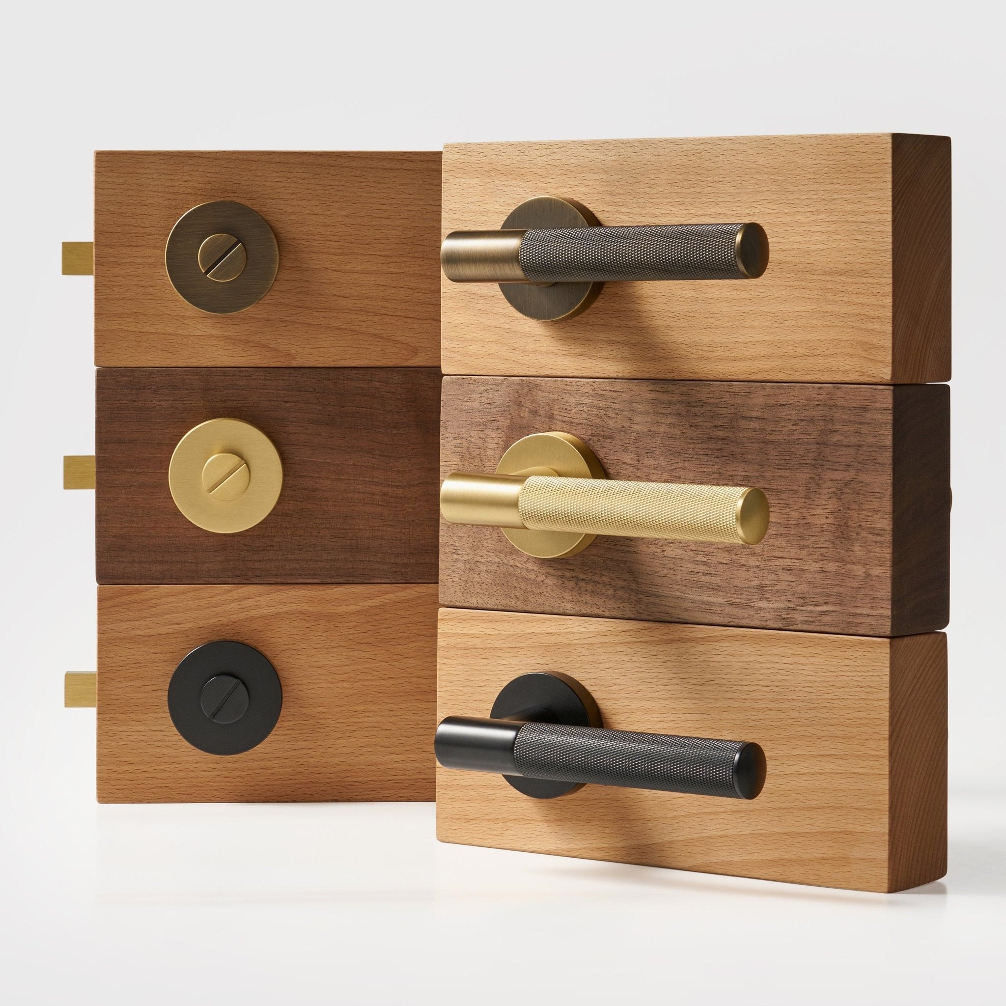 Maniglia per porta in ottone massiccio HART