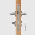 Maniglia per porta in ottone massiccio HART