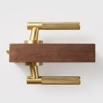 Maniglia per porta in ottone massiccio HART