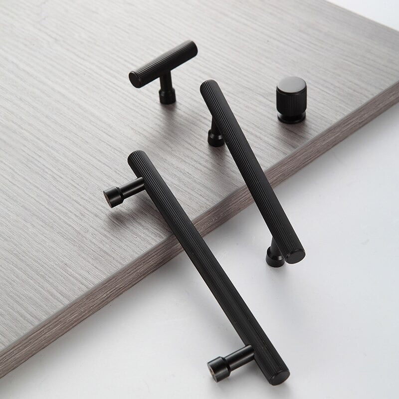 KAARI Poignée en laiton massif