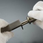 KLINK Messing hendel met verzonken grendel