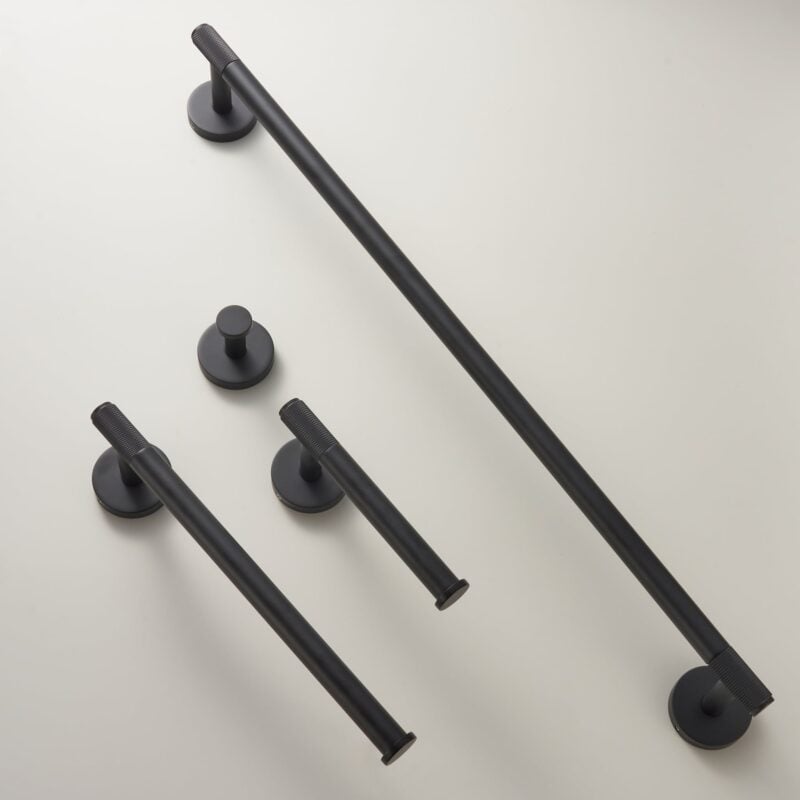 KRAM Geribbelde massief messing handdoekhouder