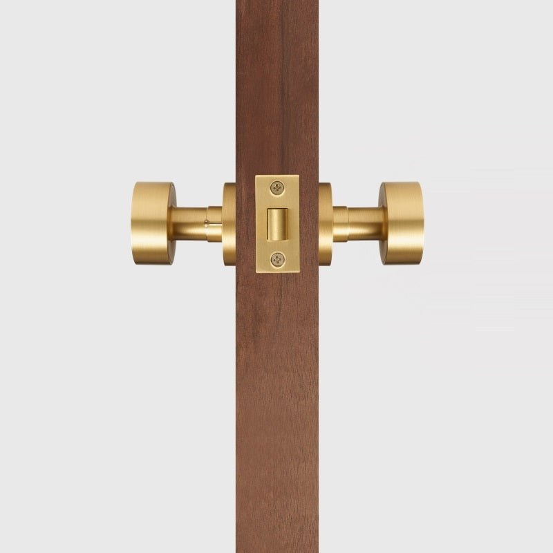 LUNO Pomello per porta in ottone massiccio