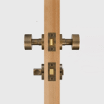 LUNO Pomello per porta in ottone massiccio